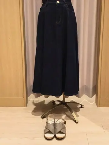 ANY 本吉 コーディネート画像