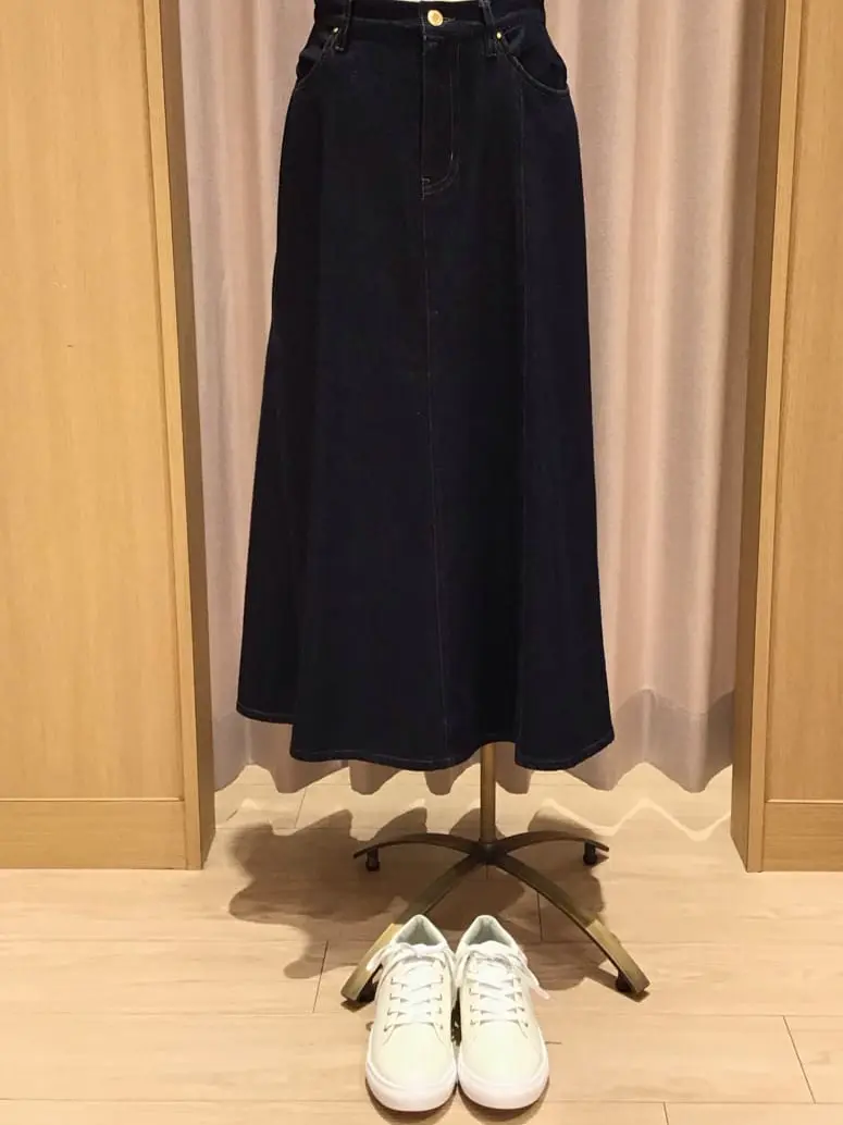 ANY 本吉 コーディネート画像