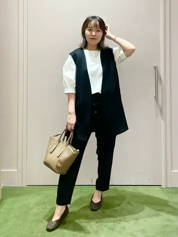 ANY フジコ コーディネート画像