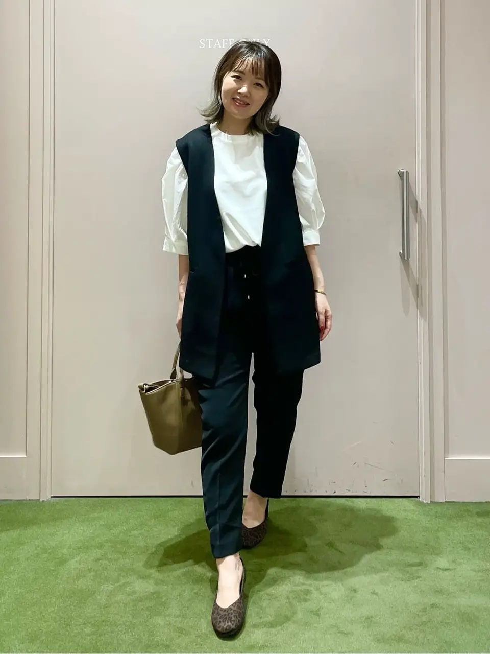 ANY フジコ コーディネート画像