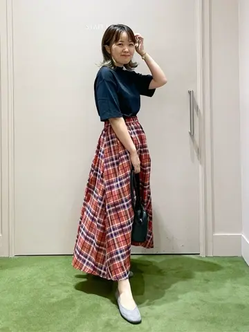 ANY フジコ コーディネート画像