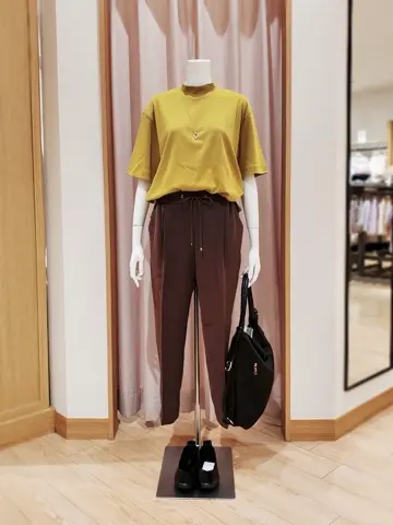 ANY 岩田 コーディネート画像