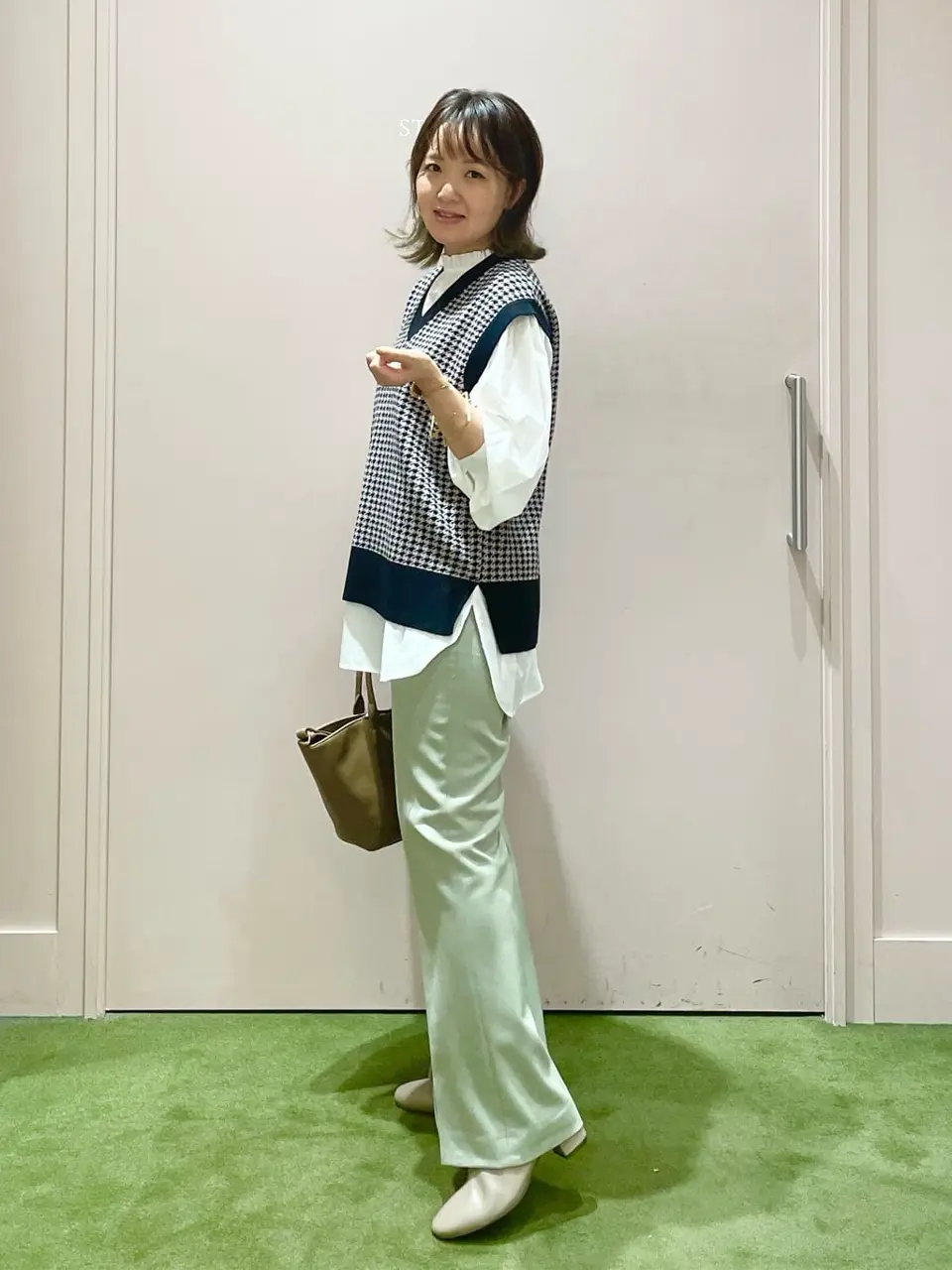 ANY フジコ コーディネート画像