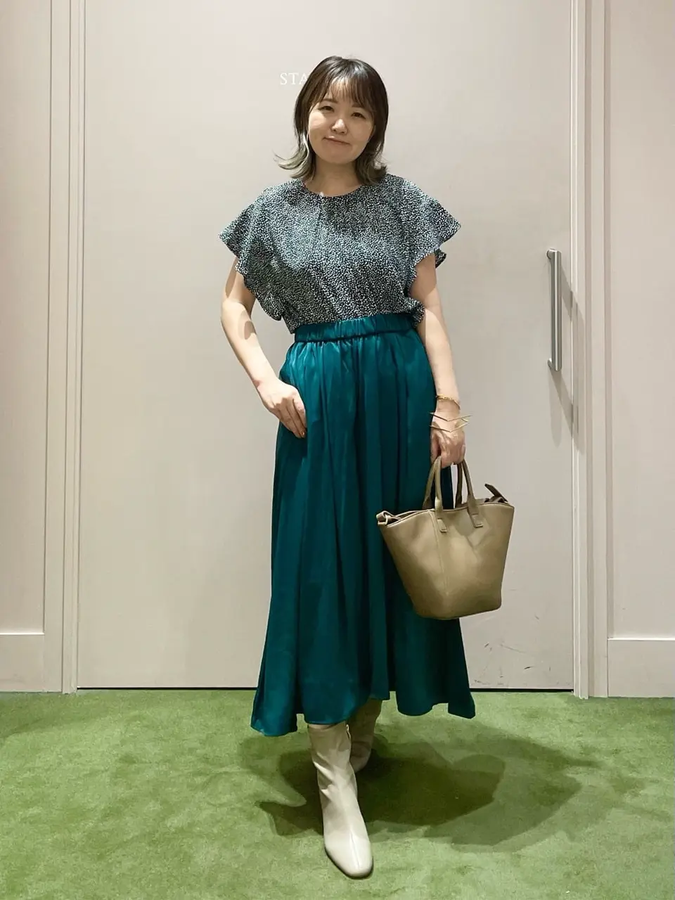 ANY フジコ コーディネート画像