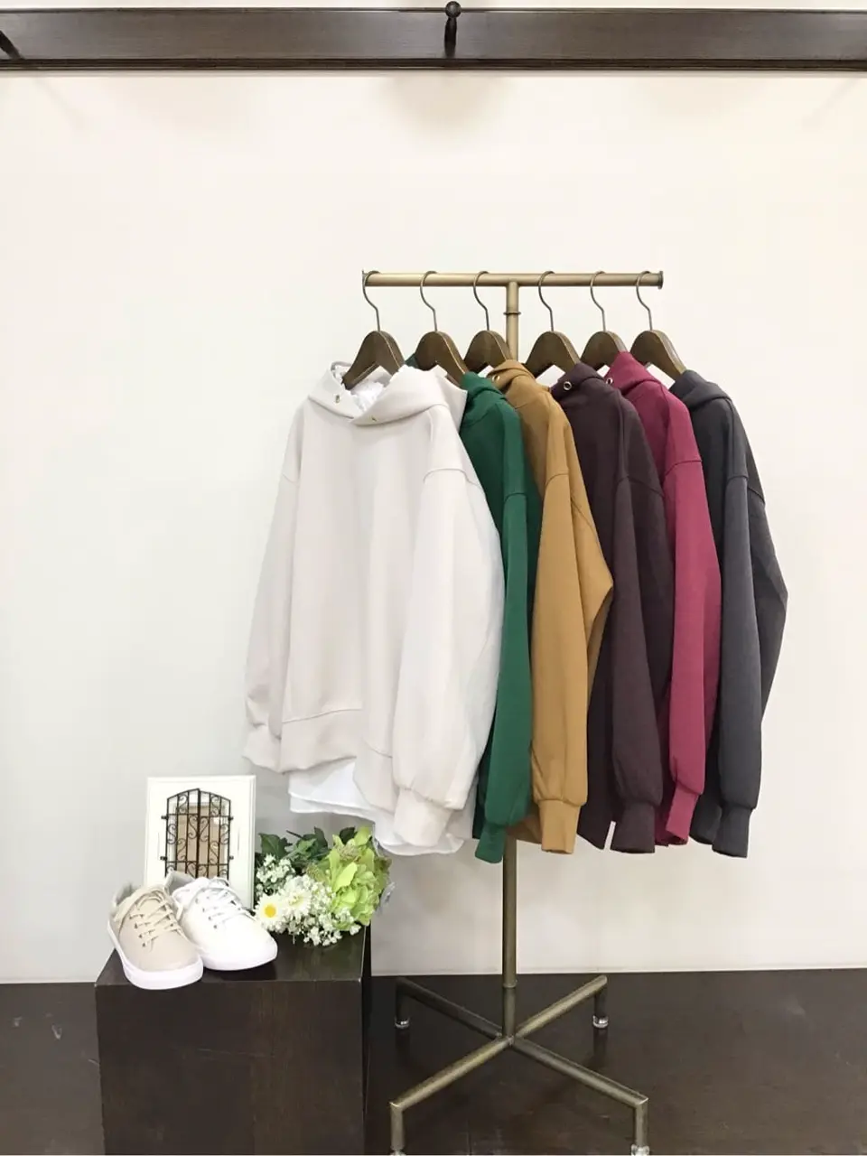 ANY 佐々木 コーディネート画像