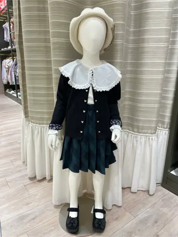 ANY 岡田 コーディネート画像