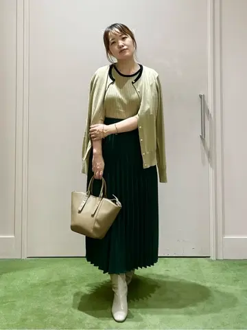 ANY フジコ コーディネート画像