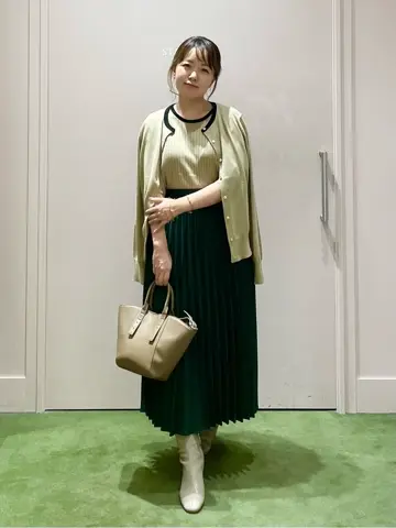 ANY フジコ コーディネート画像