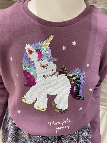 ANY 岡田 コーディネート画像