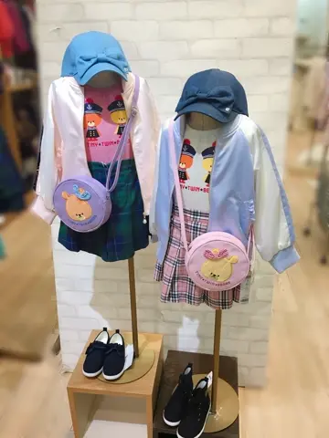 ANY 小渕 コーディネート画像