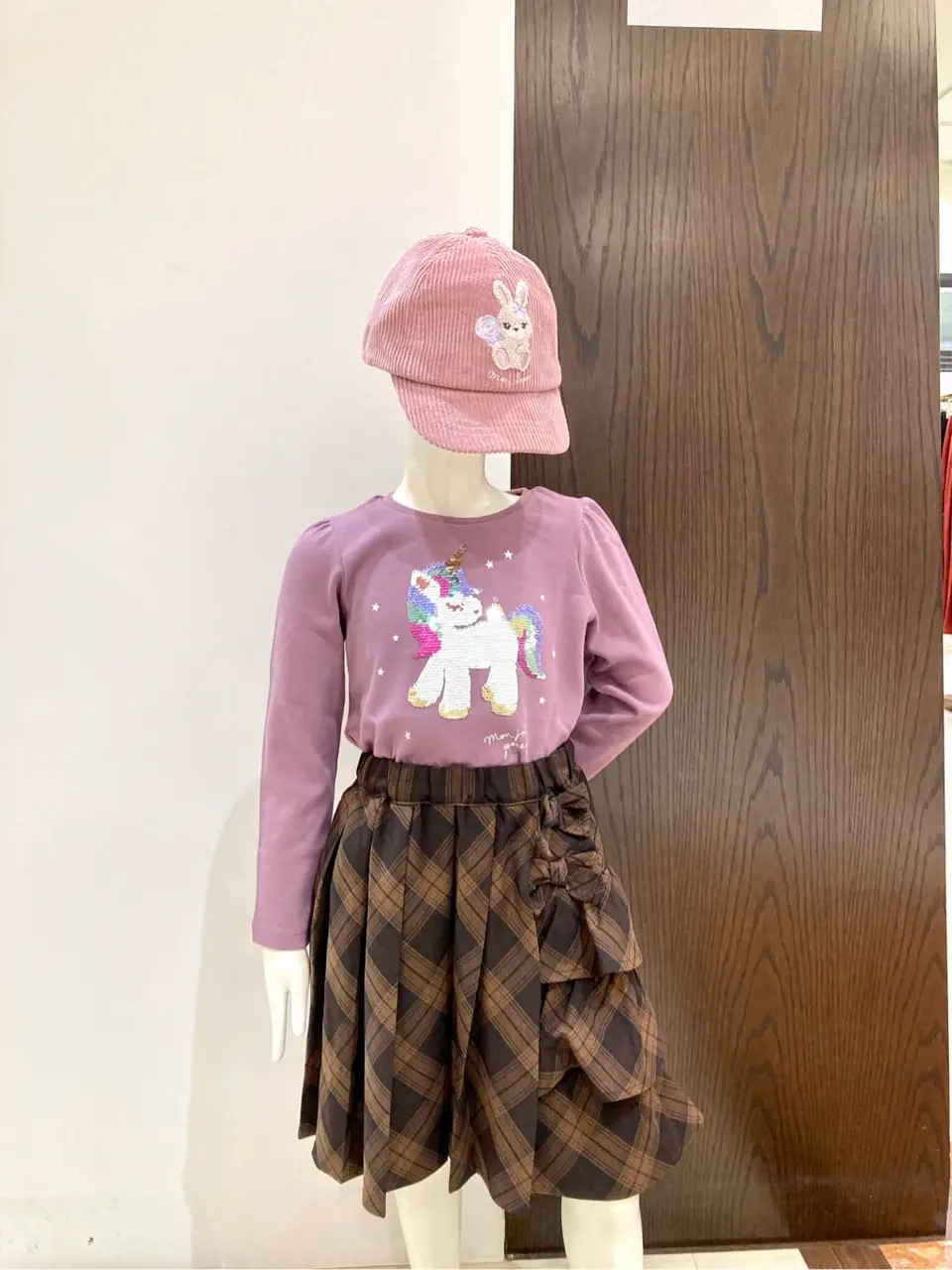 ANY 杉原 コーディネート画像