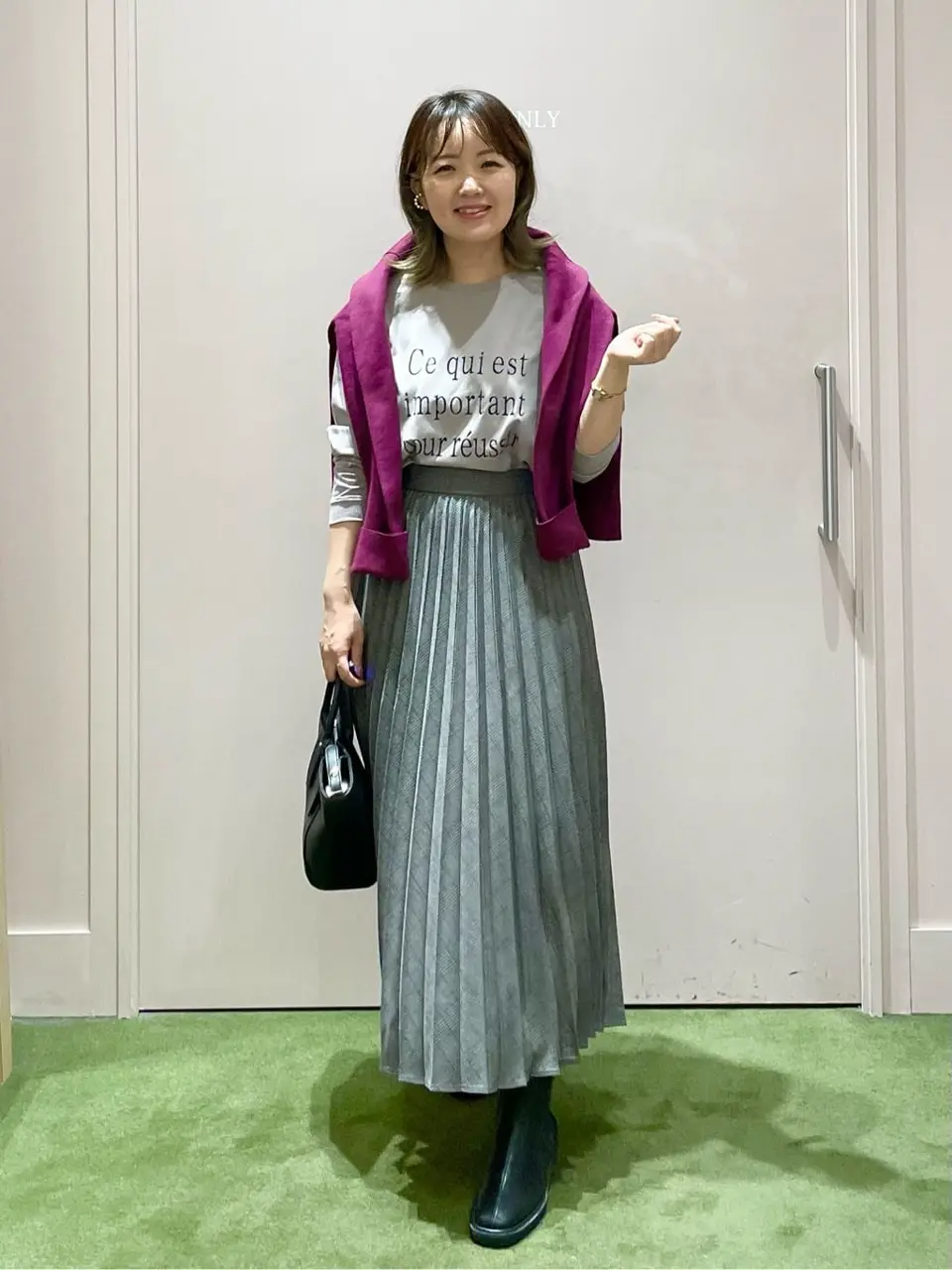 ANY フジコ コーディネート画像