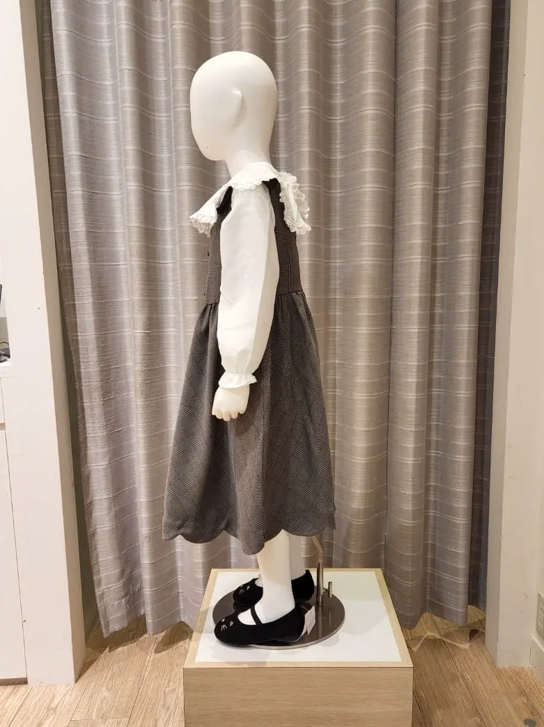 ANY 小渕 コーディネート画像