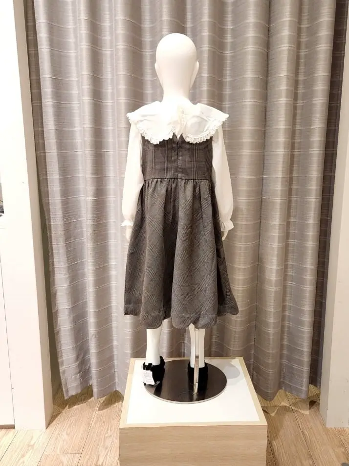 ANY 小渕 コーディネート画像