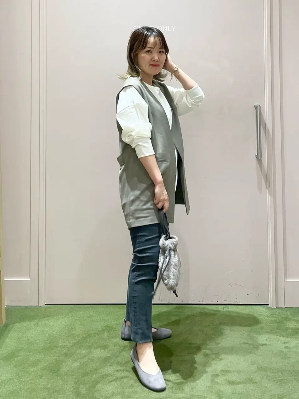 ANY フジコ コーディネート画像