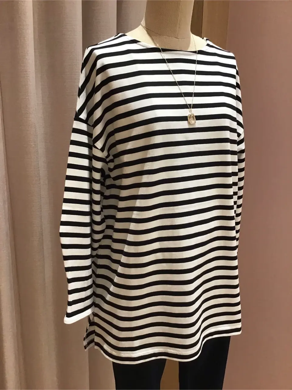 ANY 浅岡 コーディネート画像