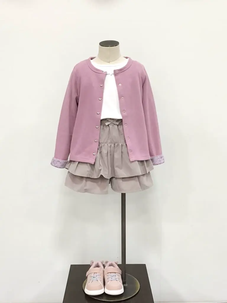 ANY 佐々木 コーディネート画像