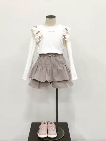 ANY 佐々木 コーディネート画像