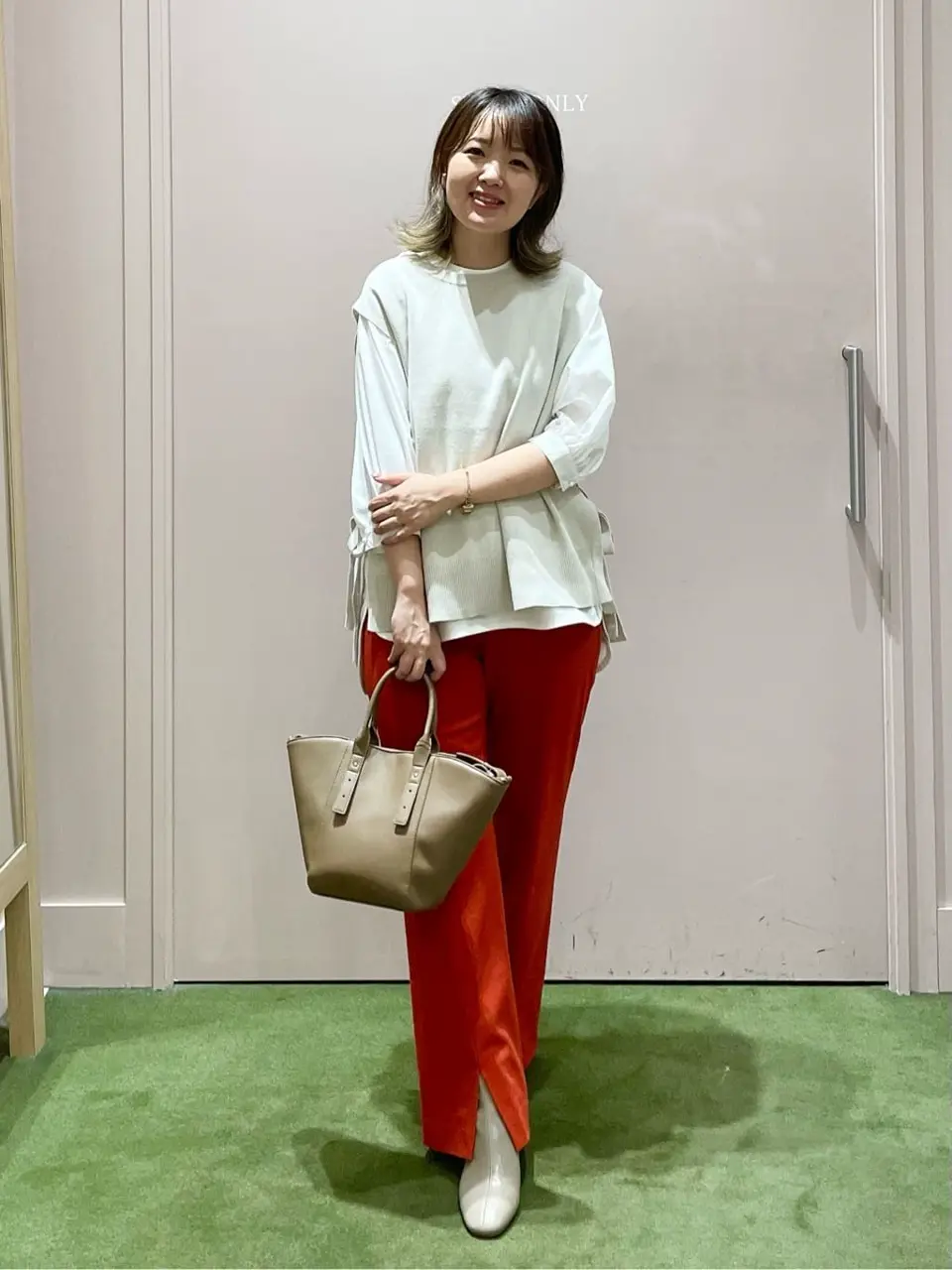 ANY フジコ コーディネート画像