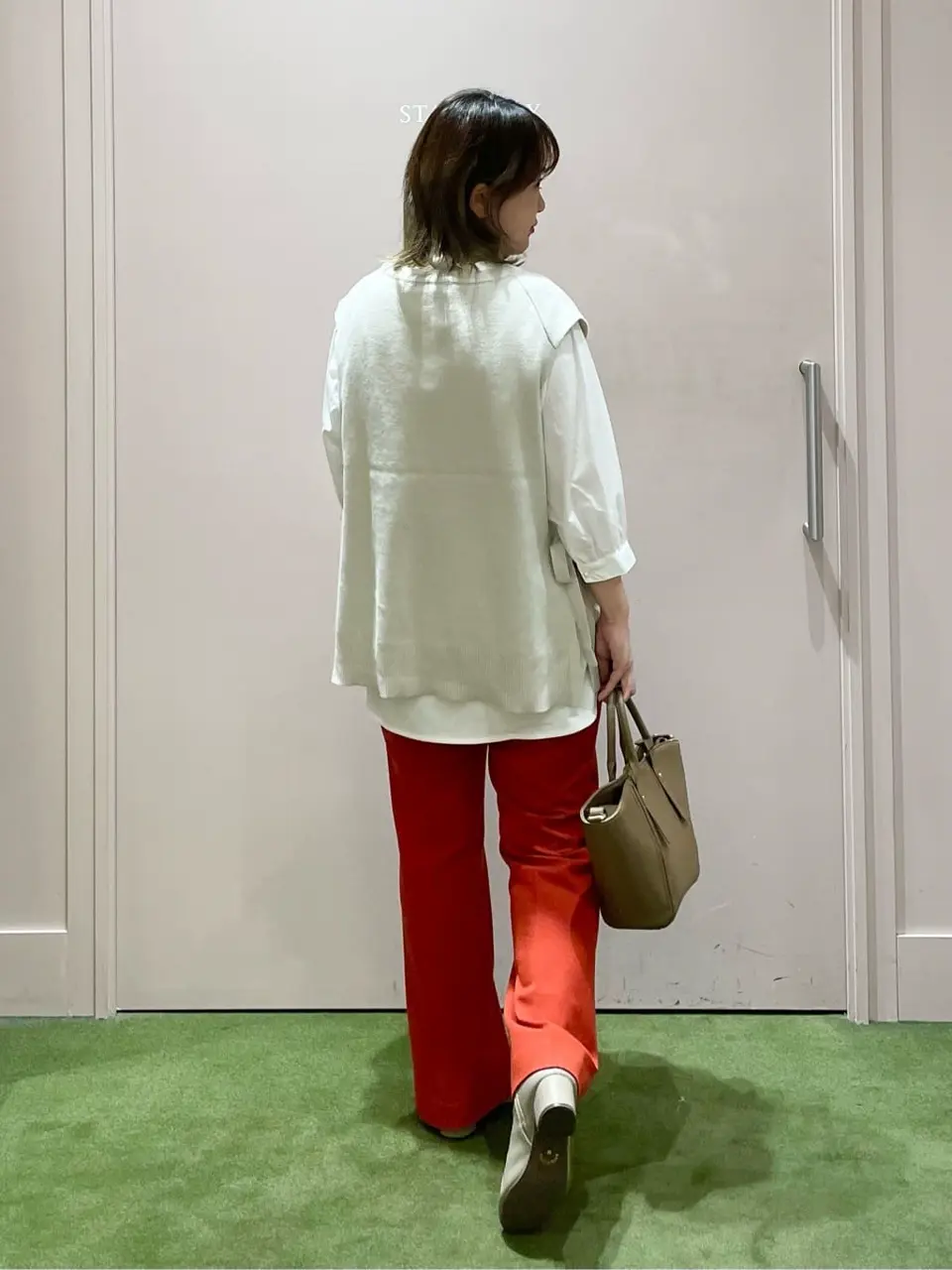 ANY フジコ コーディネート画像