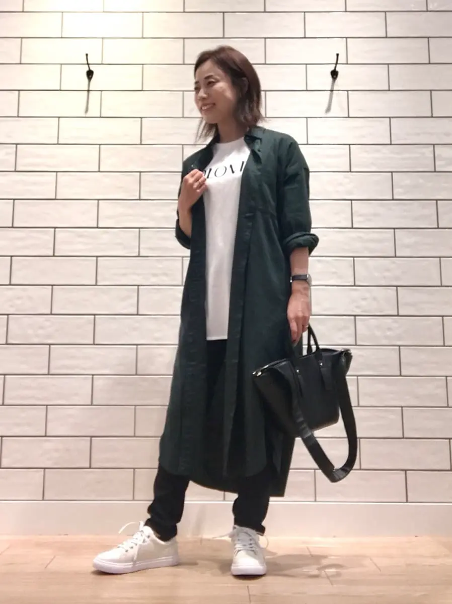  スタッフ コーディネート画像