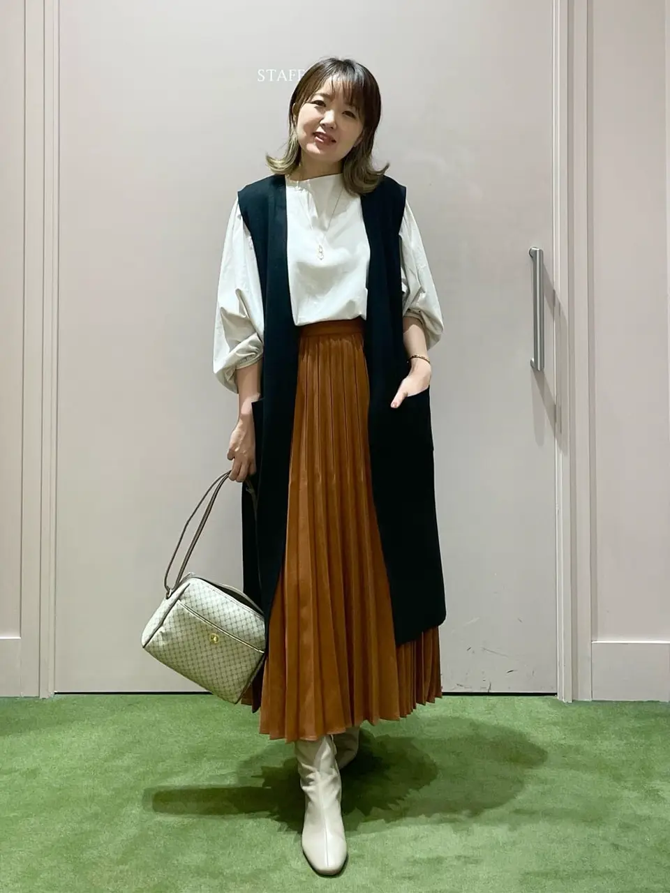 ANY フジコ コーディネート画像