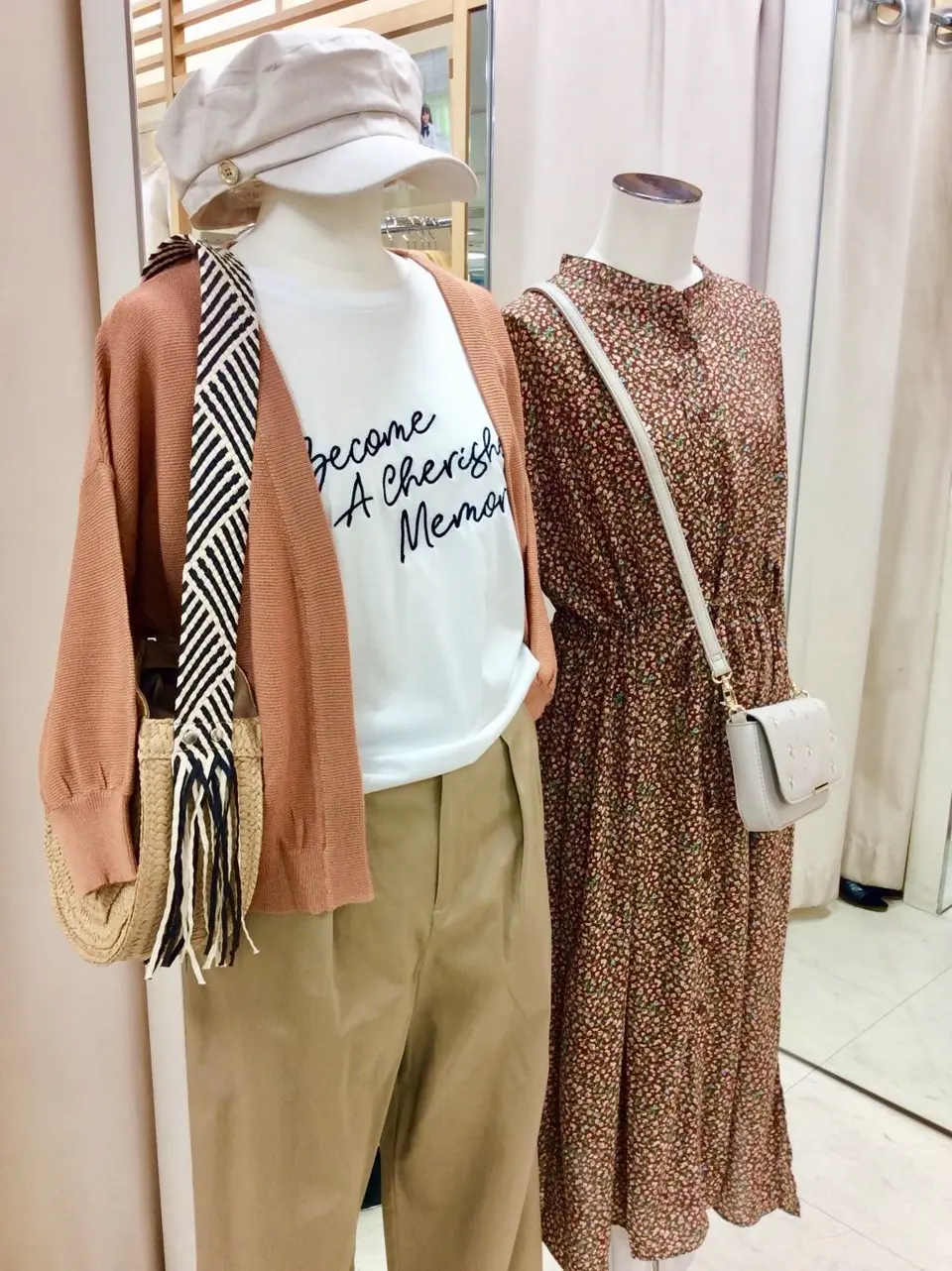  CHINONE コーディネート画像