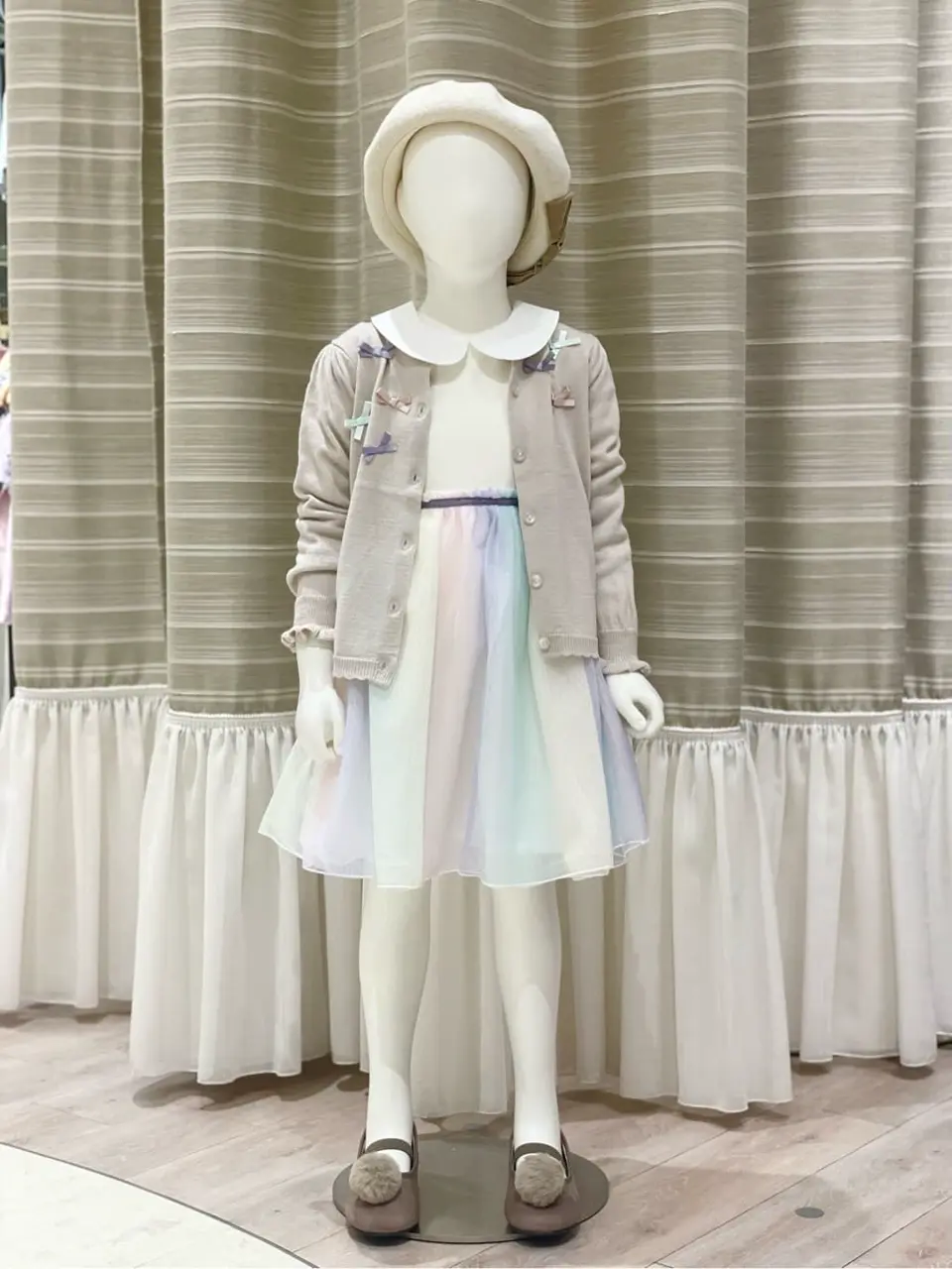 ANY フジコ コーディネート画像