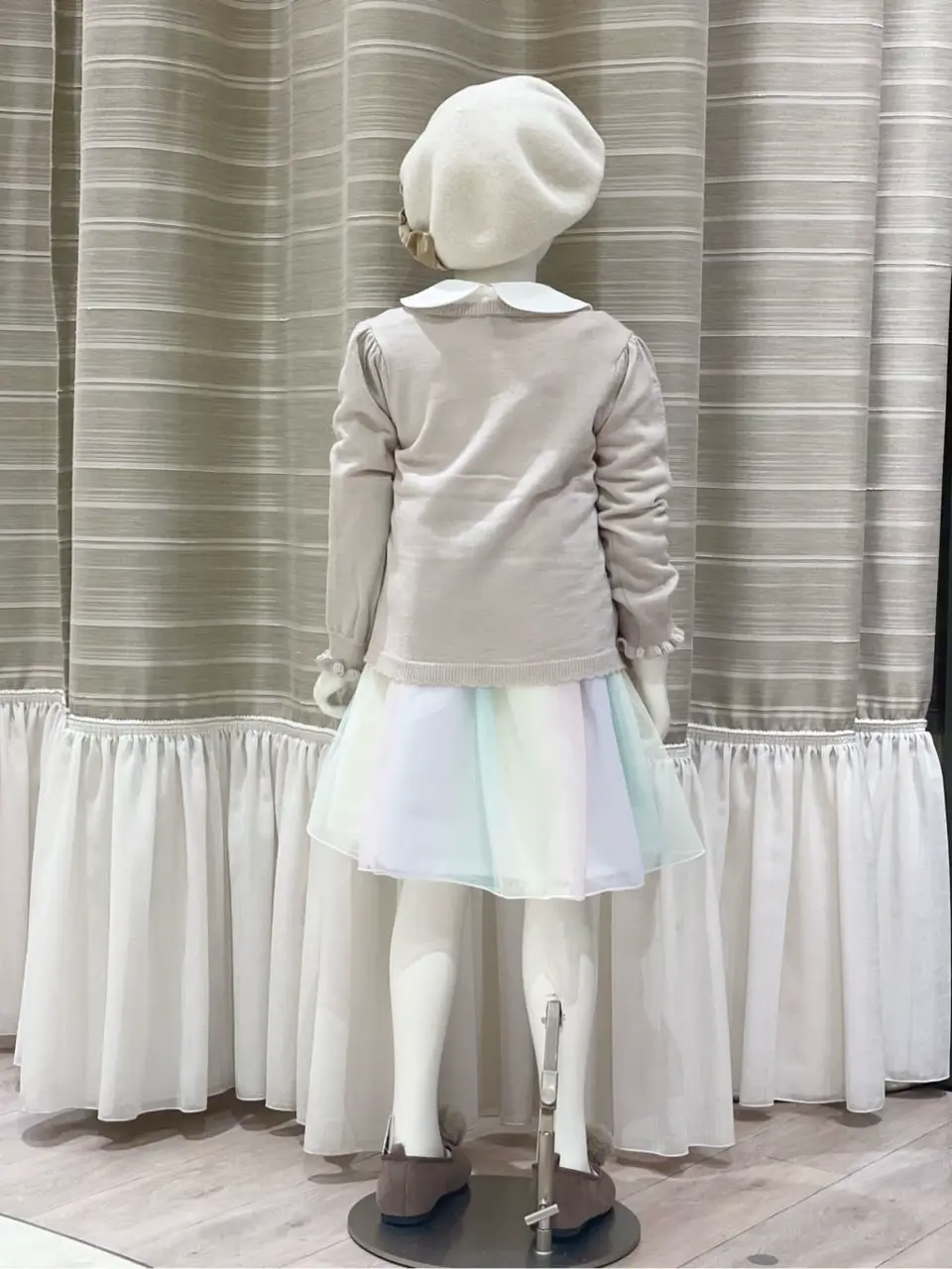 ANY フジコ コーディネート画像