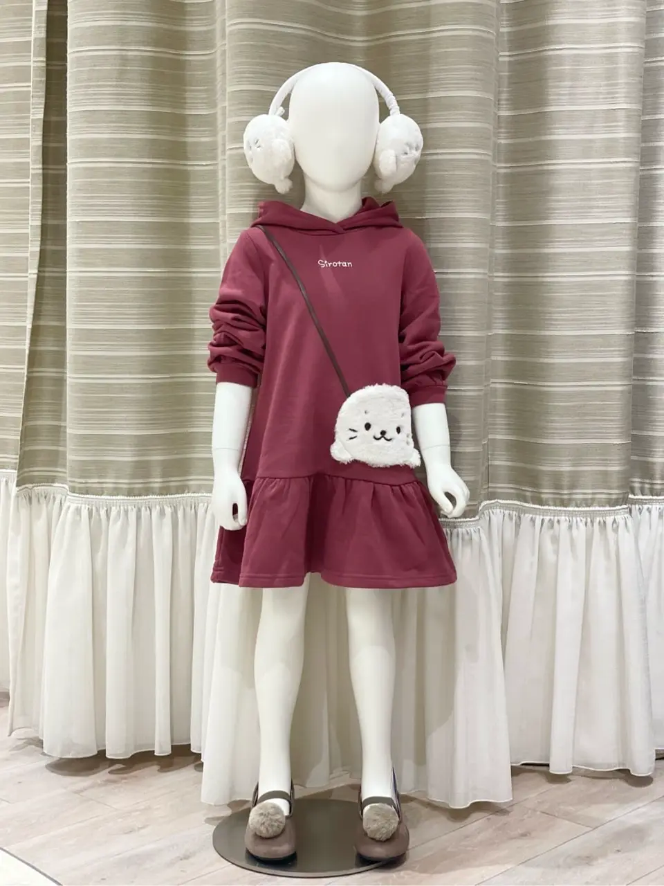 ANY フジコ コーディネート画像