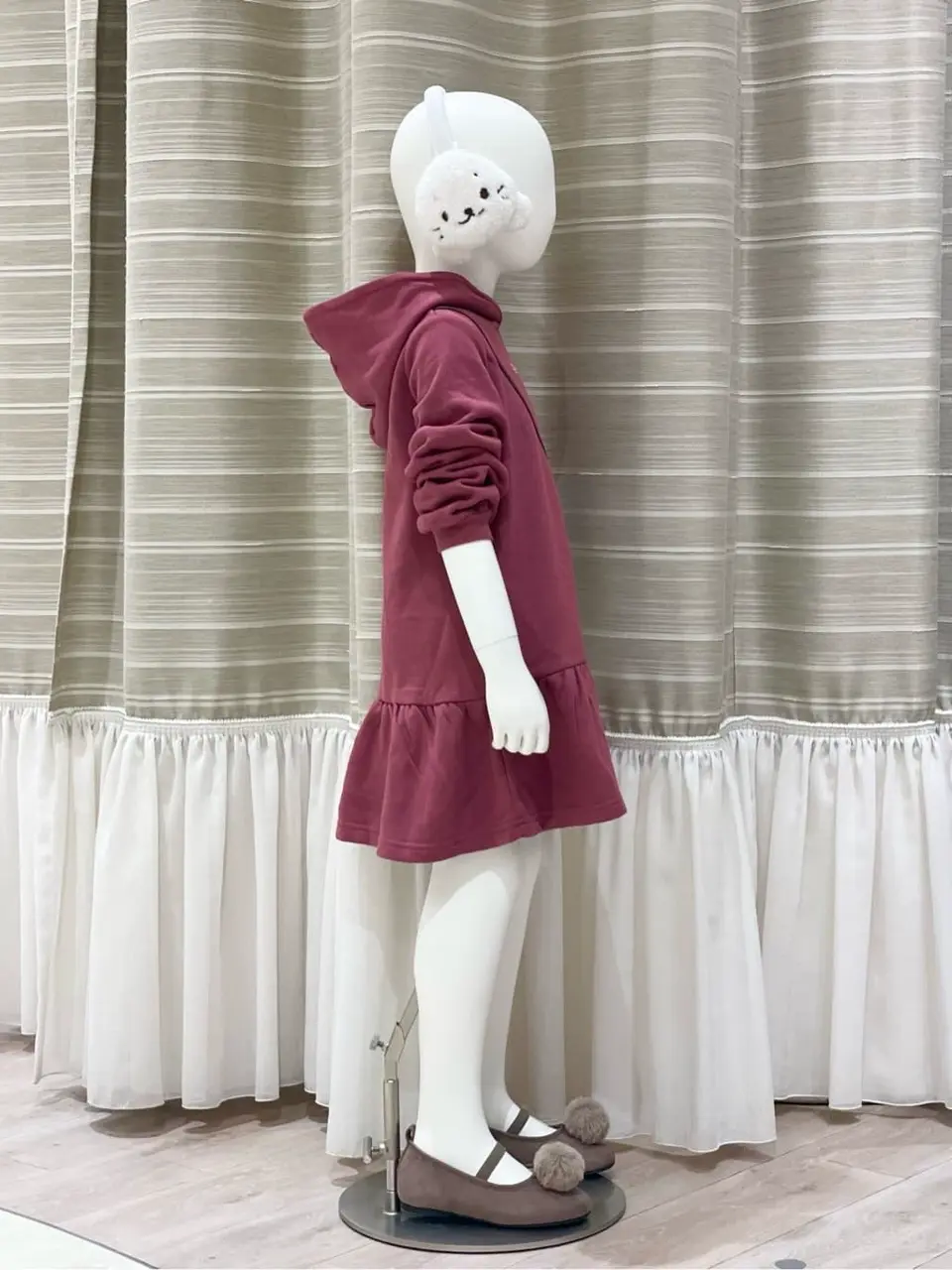 ANY フジコ コーディネート画像