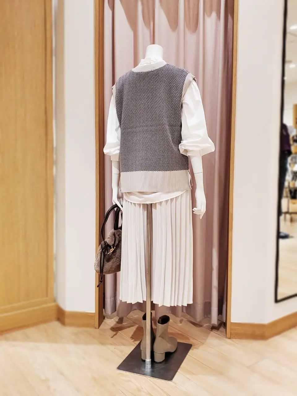 ANY 岩田 コーディネート画像