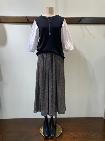 ANY 鈴木 コーディネート画像