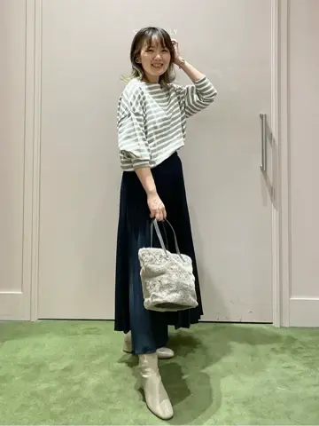 ANY フジコ コーディネート画像