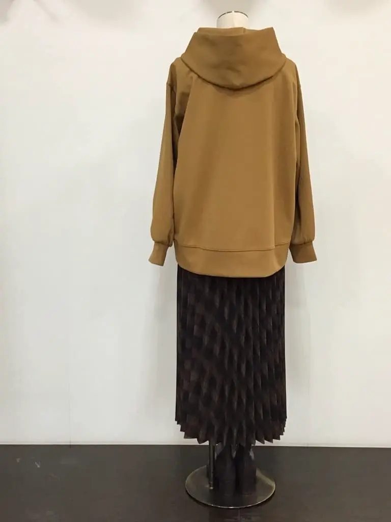 ANY 河村 コーディネート画像