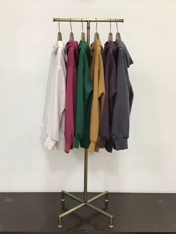 ANY 河村 コーディネート画像