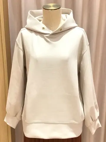 ANY 本吉 コーディネート画像