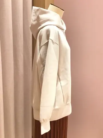 ANY 本吉 コーディネート画像