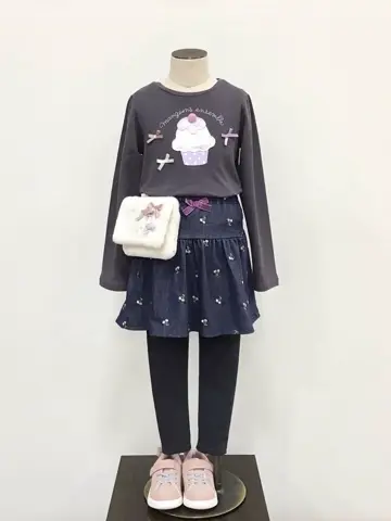 ANY 佐々木 コーディネート画像