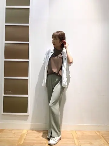 ANY 山口 コーディネート画像