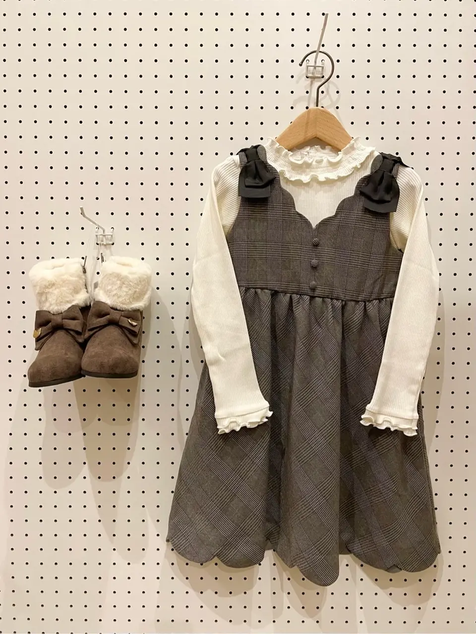 ANY フジコ コーディネート画像