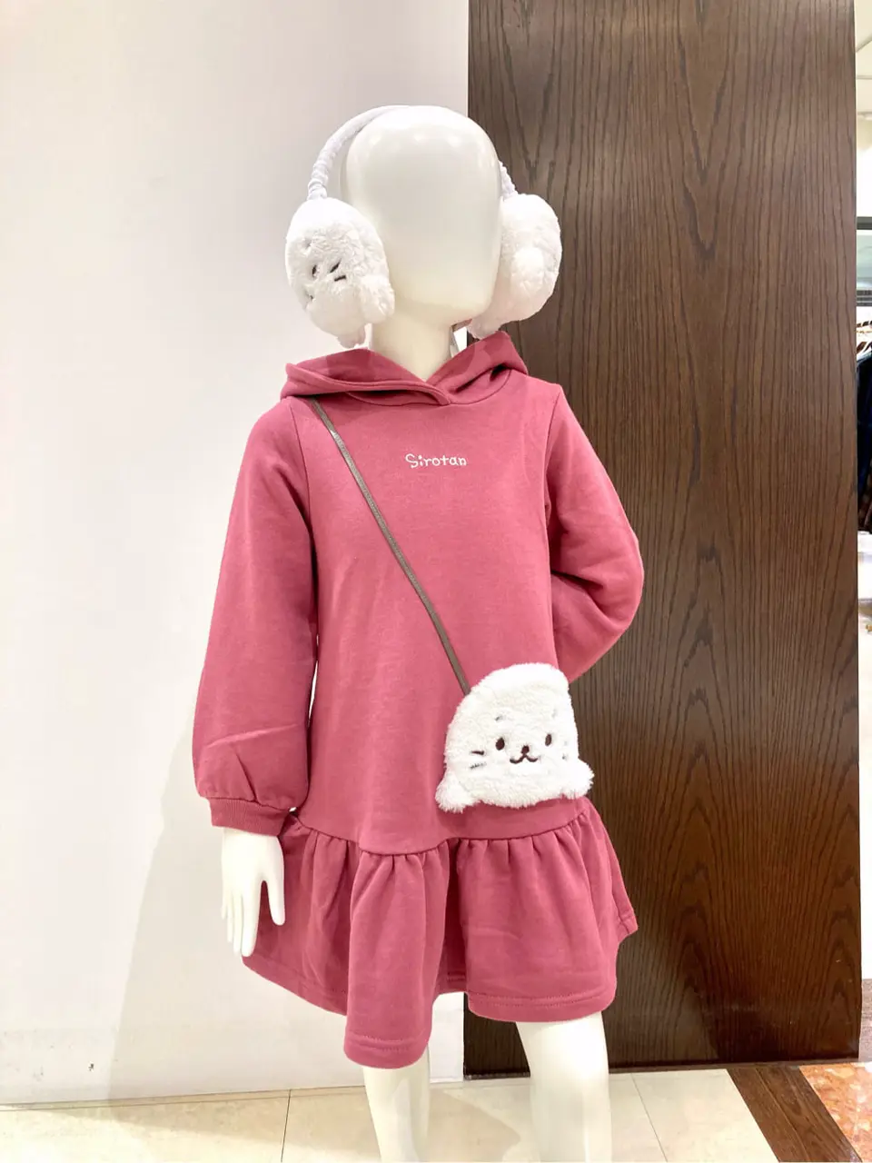 ANY 杉原 コーディネート画像