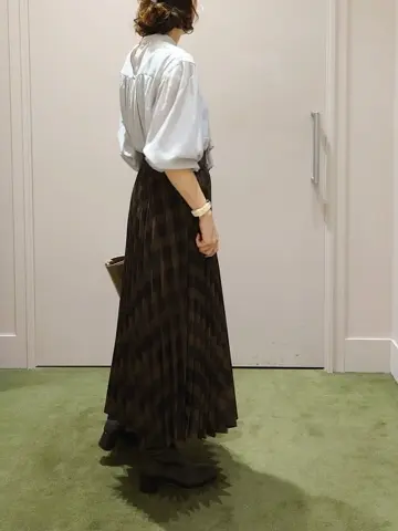 ANY 吉田 コーディネート画像