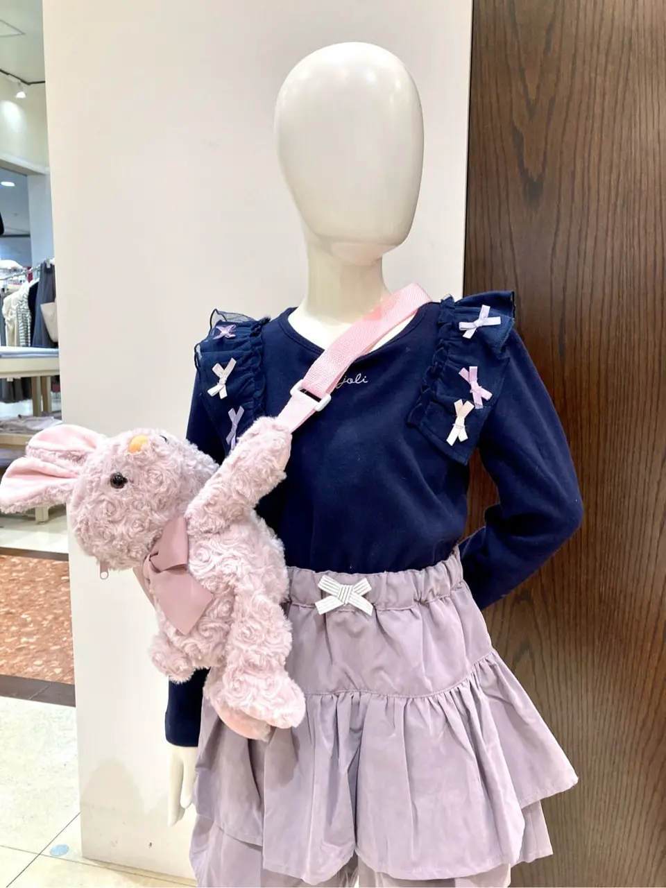 ANY 杉原 コーディネート画像