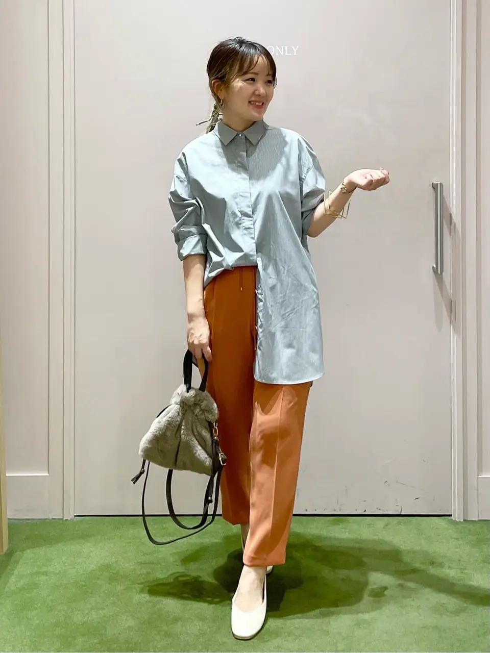 ANY フジコ コーディネート画像