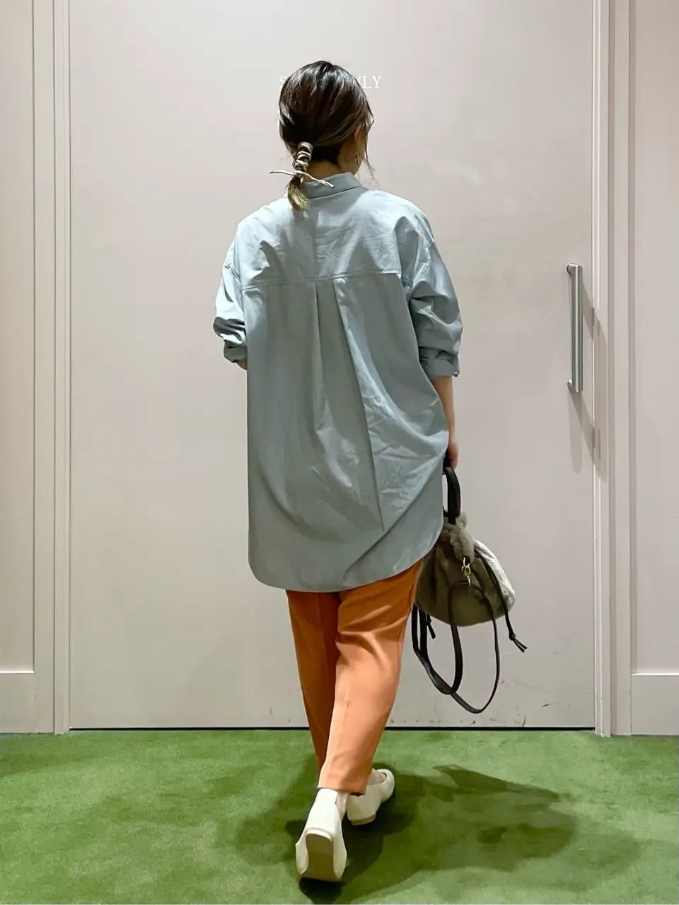 ANY フジコ コーディネート画像