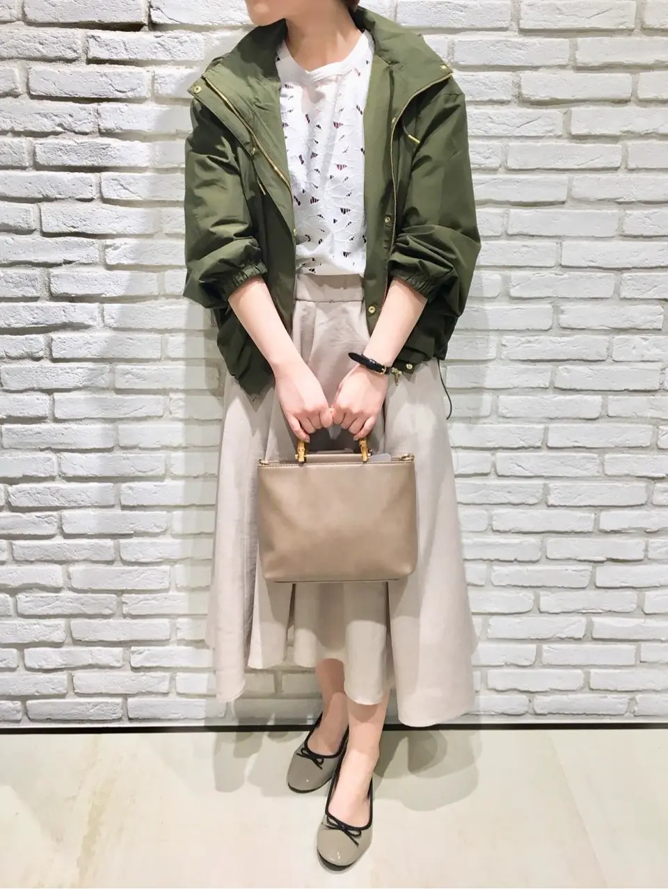 ANY 河本 コーディネート画像