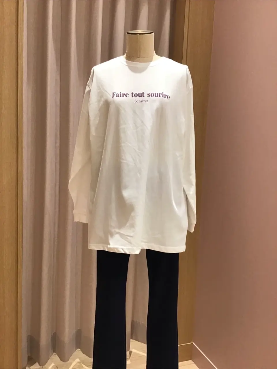 ANY 浅岡 コーディネート画像