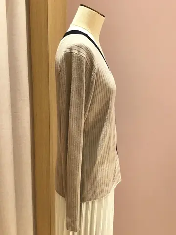 ANY 本吉 コーディネート画像