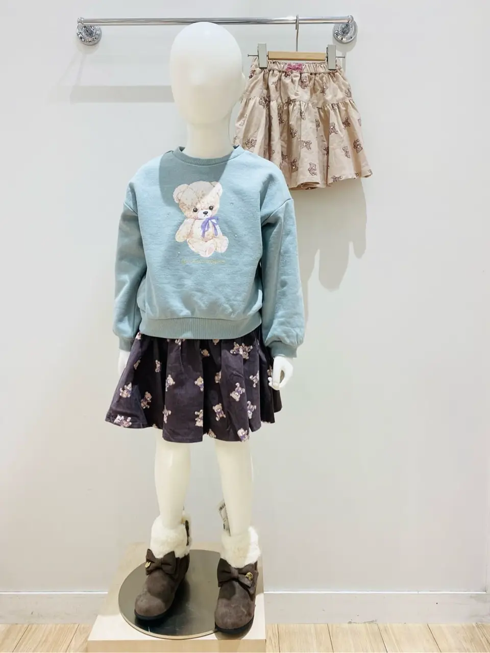 ANY スタッフ コーディネート画像